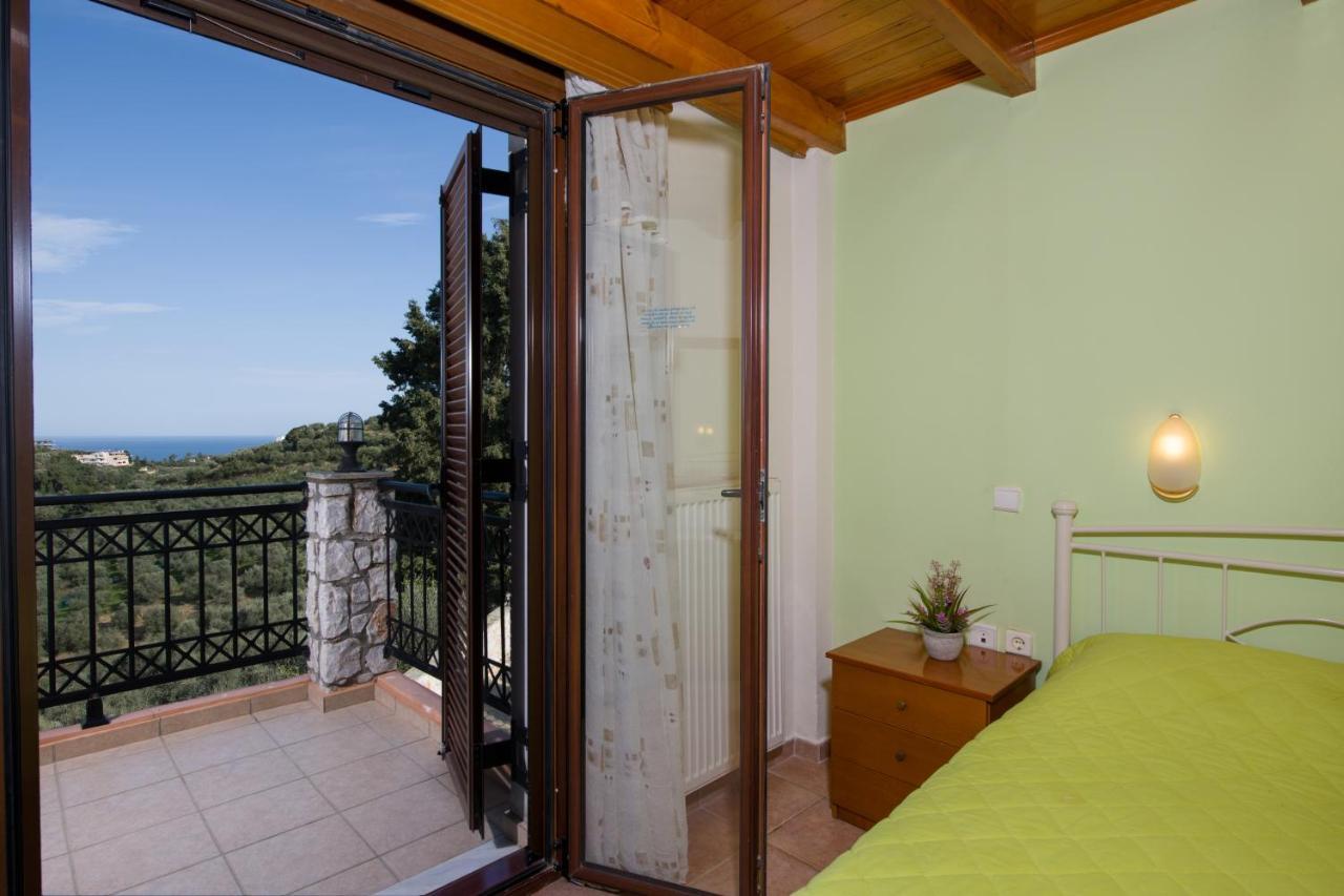 Villa Dimosthenis Stalós Dış mekan fotoğraf